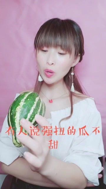 娱乐吃瓜酱视频怎么火的,揭秘网络红人的崛起之路